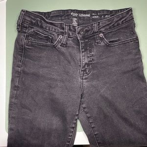 Gap Skinny Jeans 4/27r stretchy